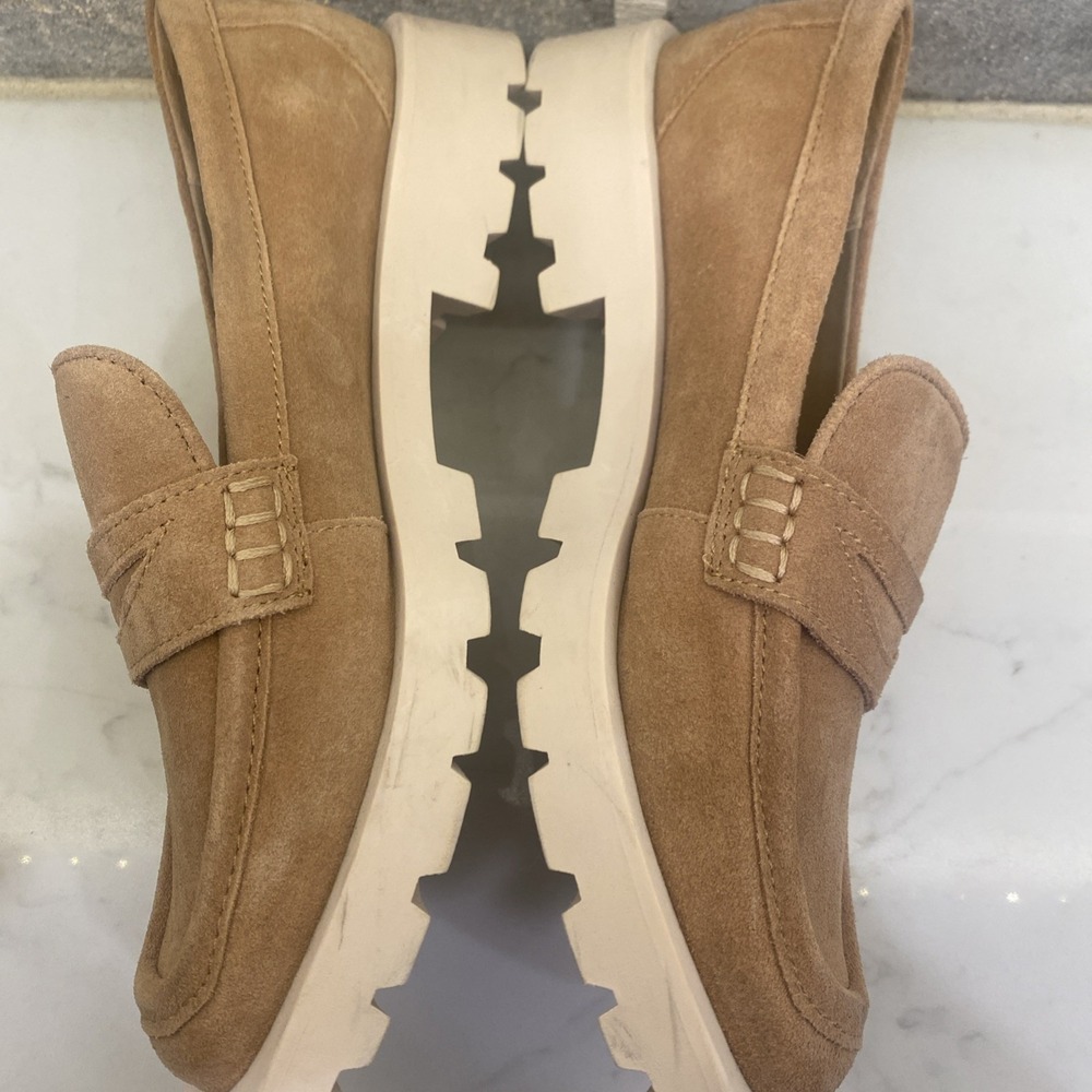 Dolce Vita Elias Chunky Platform Lug Loafer Tan Suede Women's Size 8.5 - Picture 3 of 6